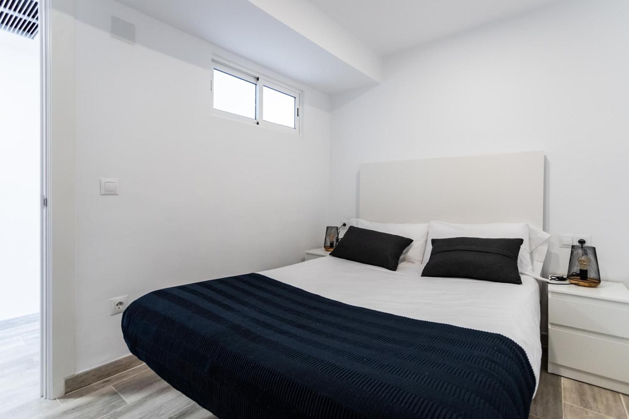 Sur Suites Palmeras 583 Фуeнхирола Екстериор снимка
